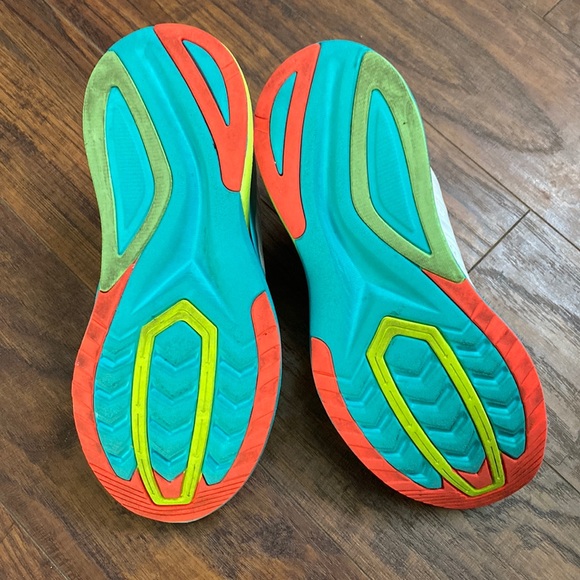 ✖️SOLD✖️Saucony Endorphin Shift Running Shoes - Mutant Men’s Size 7 (Women 8.5) - Picture 6 of 15